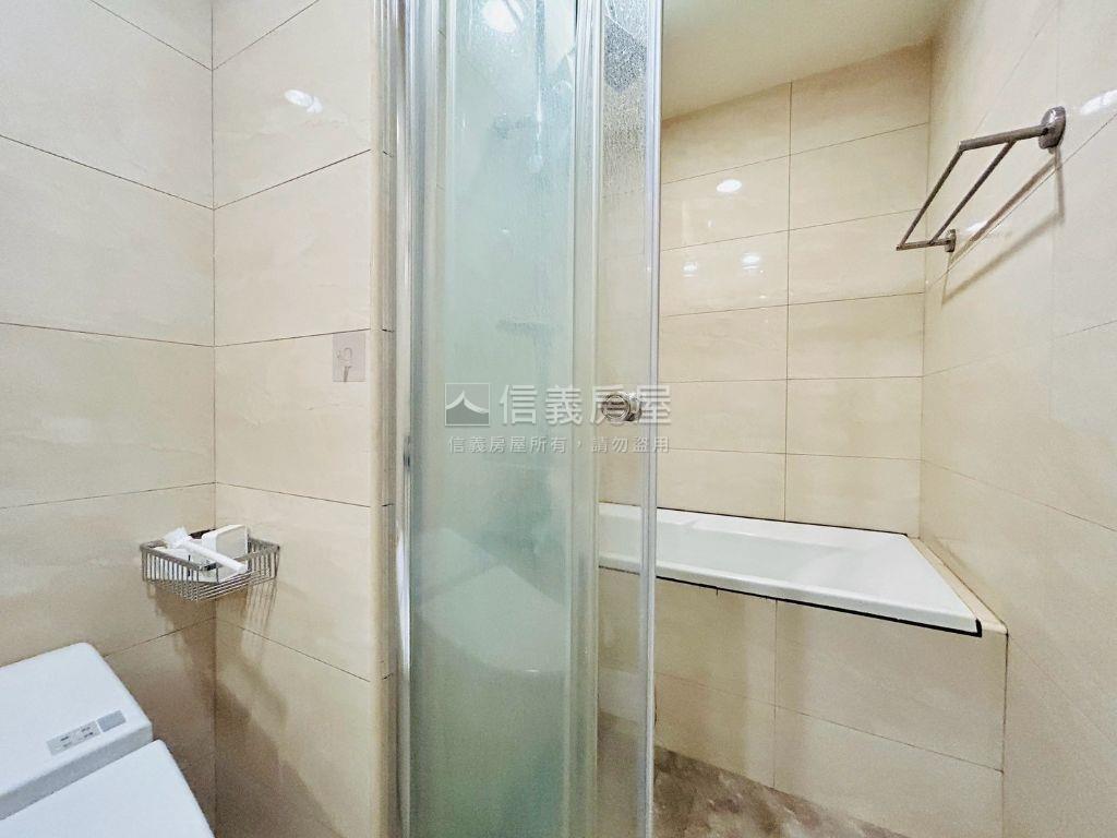 蒙德里安２房把陽光留在家房屋室內格局與周邊環境