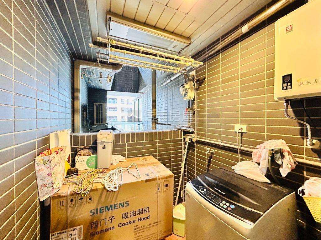 蒙德里安２房把陽光留在家房屋室內格局與周邊環境