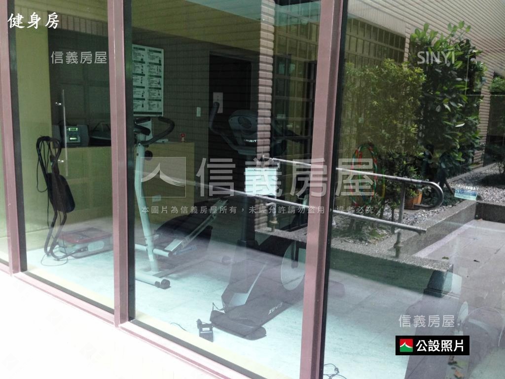 江翠樓中樓露台雙車位房屋室內格局與周邊環境