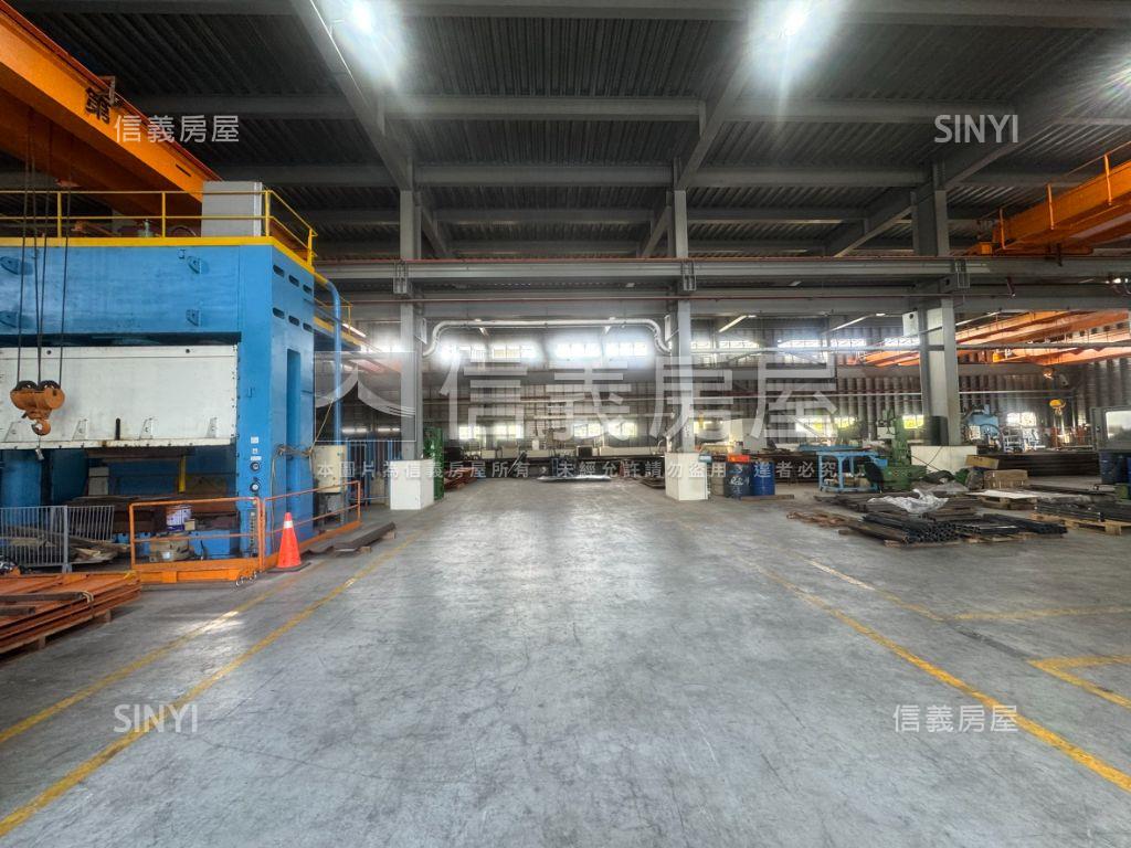 大寮和發工業廠房三角窗房屋室內格局與周邊環境