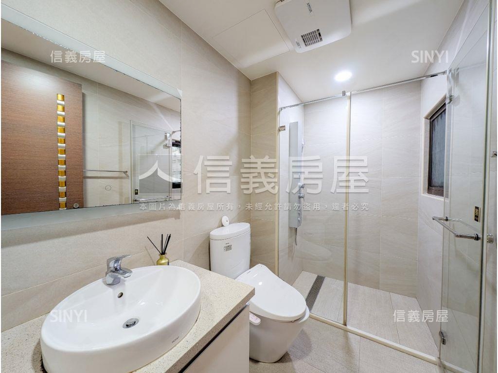 三井對面｜精華區裝潢三房房屋室內格局與周邊環境