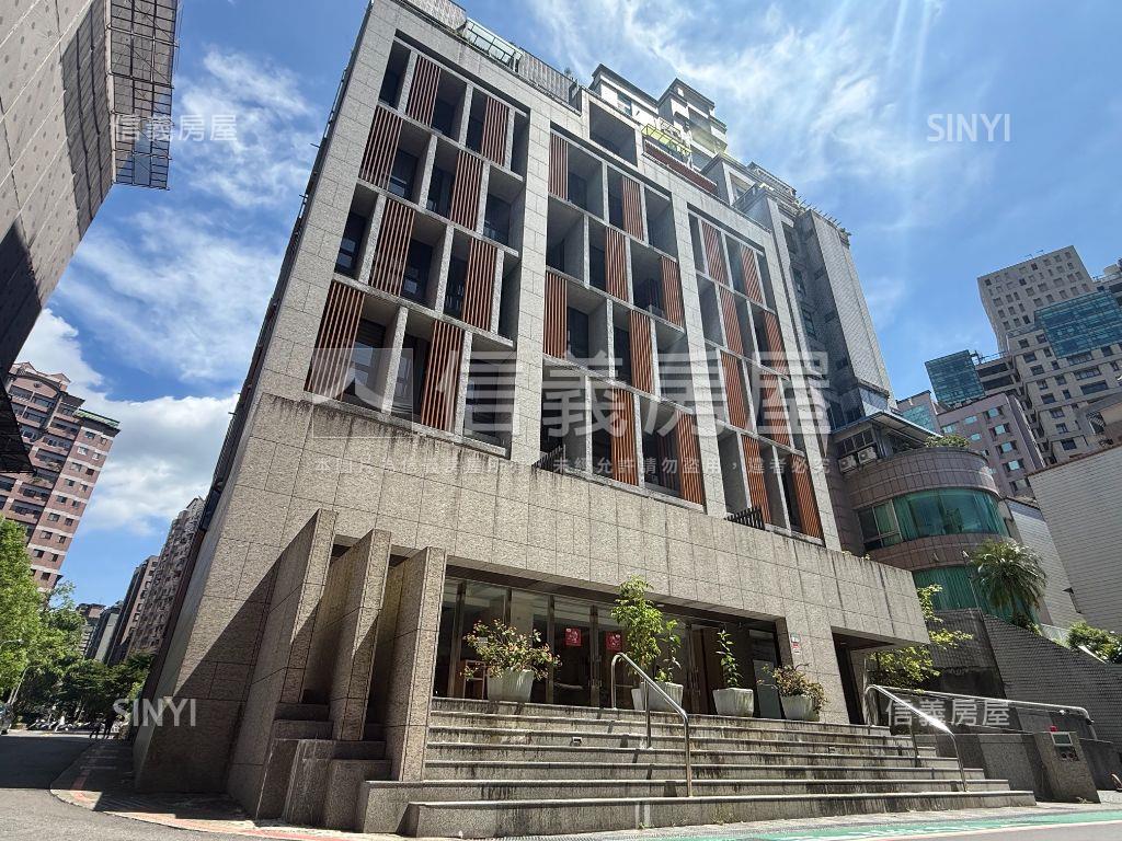 星雲花漾湖邊間兩房房屋室內格局與周邊環境