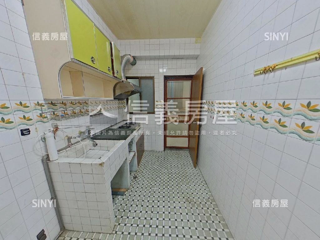 ★江子翠低總價靜巷公寓★房屋室內格局與周邊環境