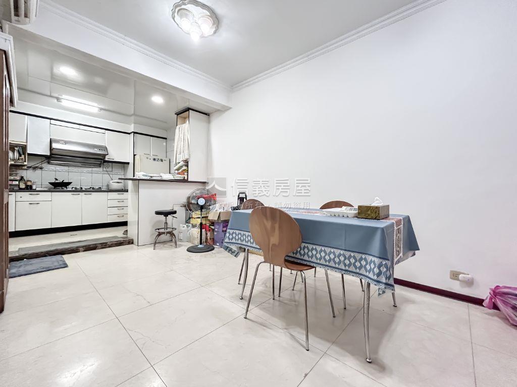 稀少宜興街透天房屋室內格局與周邊環境