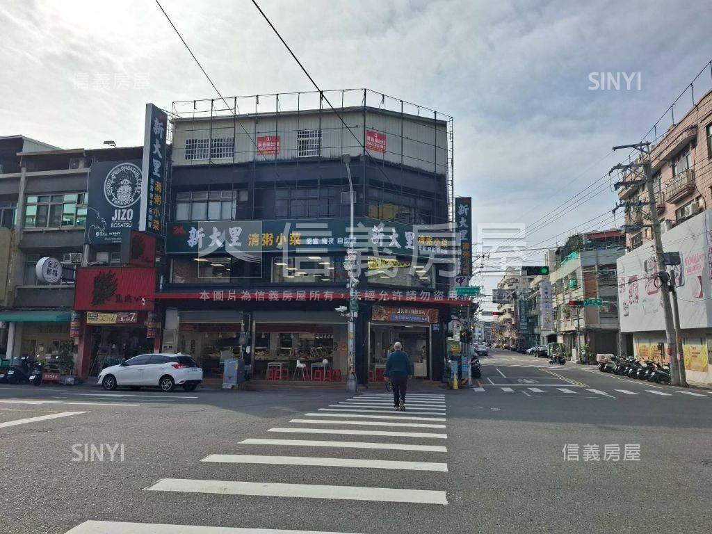 大里一期大面寬順向金角店房屋室內格局與周邊環境