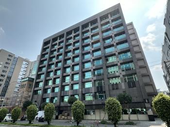 橋和捷運邊間採光優質辦公