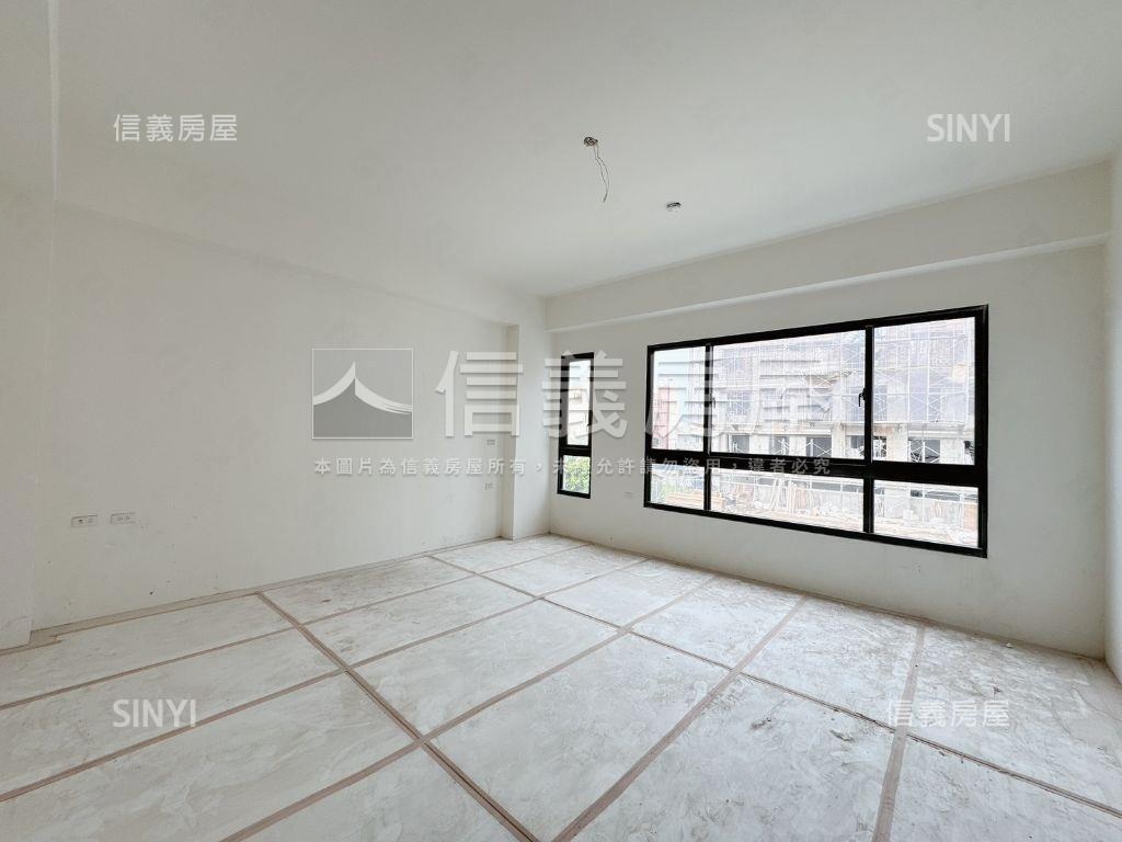 聚時光時尚雙車墅Ａ房屋室內格局與周邊環境