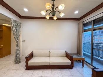 星光市面國小三房平面車位