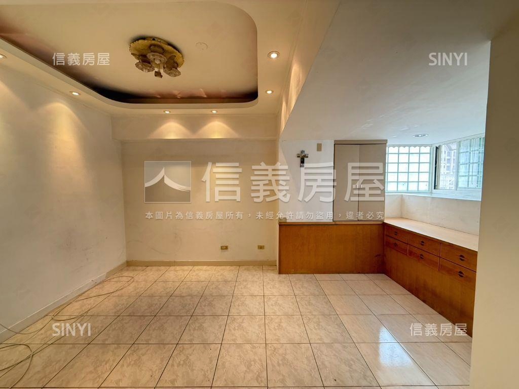 推薦★邊間方正光境小宅房屋室內格局與周邊環境