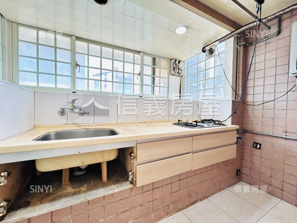 推薦★邊間方正光境小宅房屋室內格局與周邊環境