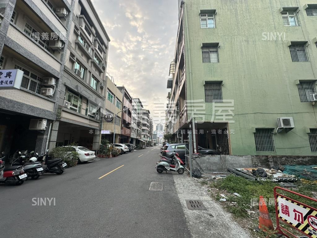 博愛巨蛋商圈前後臨路土地房屋室內格局與周邊環境