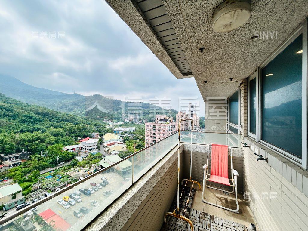 伴月灣。山景電梯兩房房屋室內格局與周邊環境