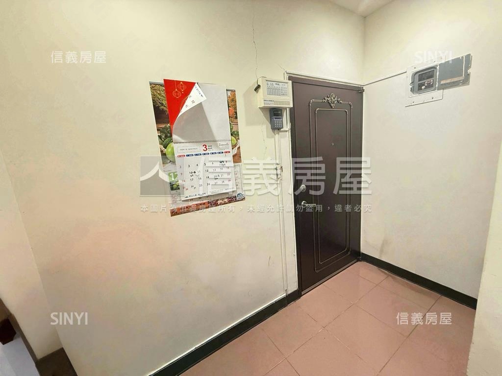 華懋樓成家電梯３房房屋室內格局與周邊環境