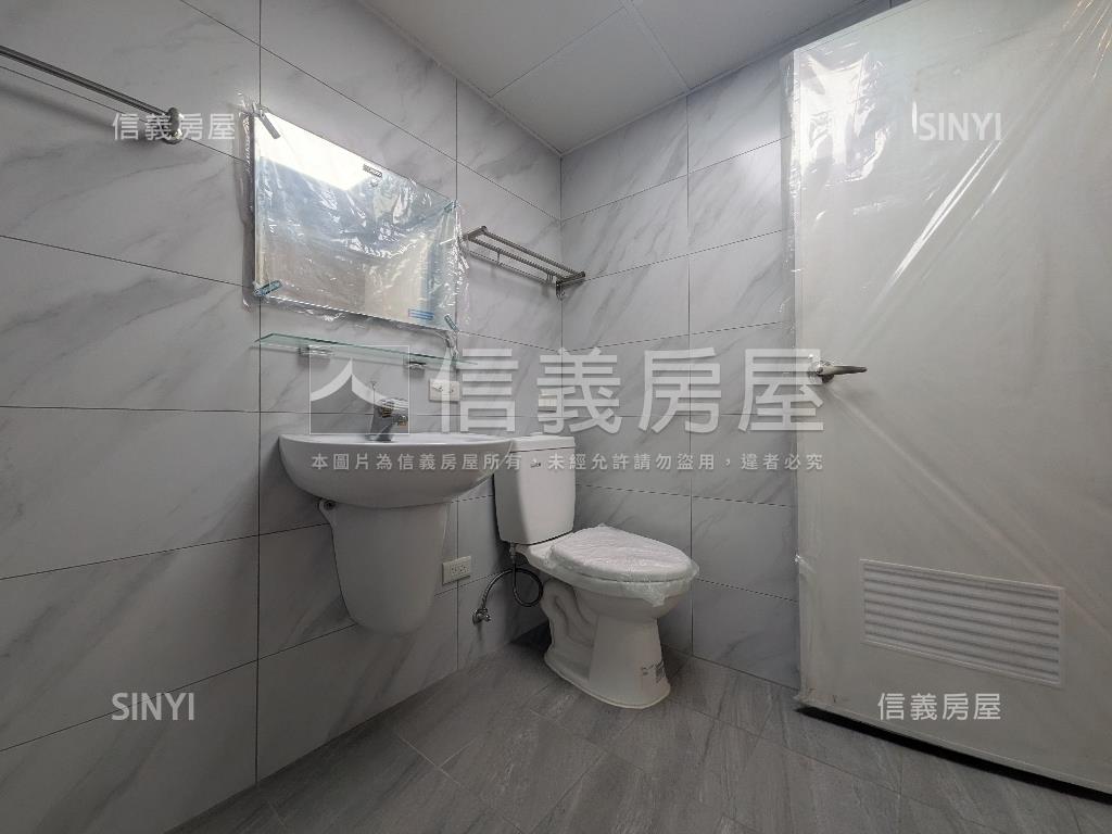 新裝潢景觀戶近未來捷運房屋室內格局與周邊環境