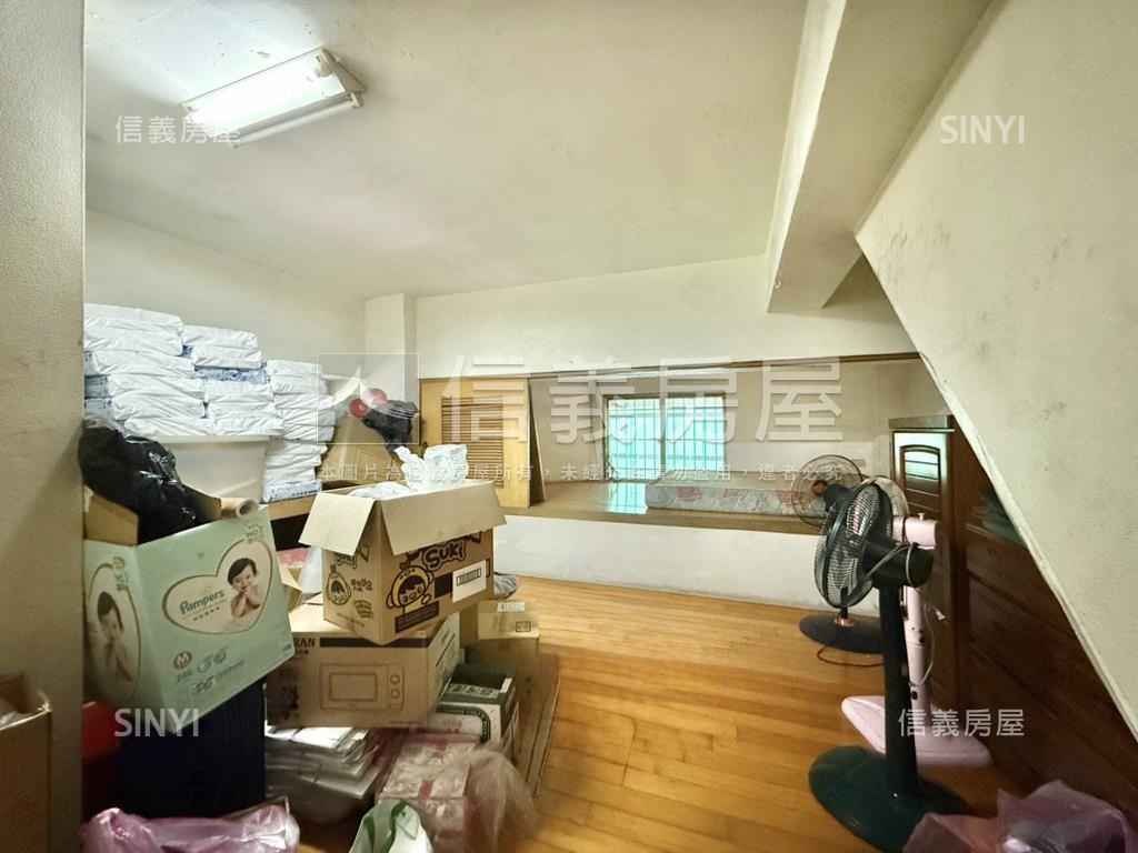 永信國小芳鄰角窗樓店房屋室內格局與周邊環境