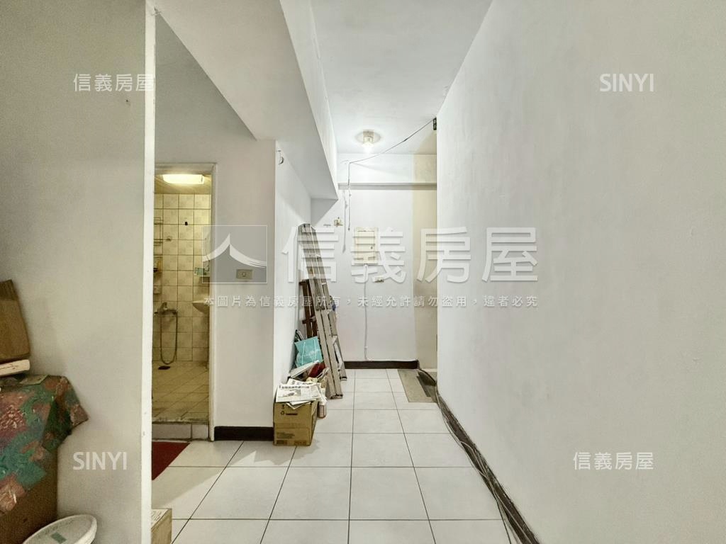 永信國小芳鄰角窗樓店房屋室內格局與周邊環境