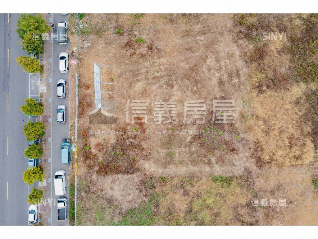 十三期臨２０米路方正土地房屋室內格局與周邊環境