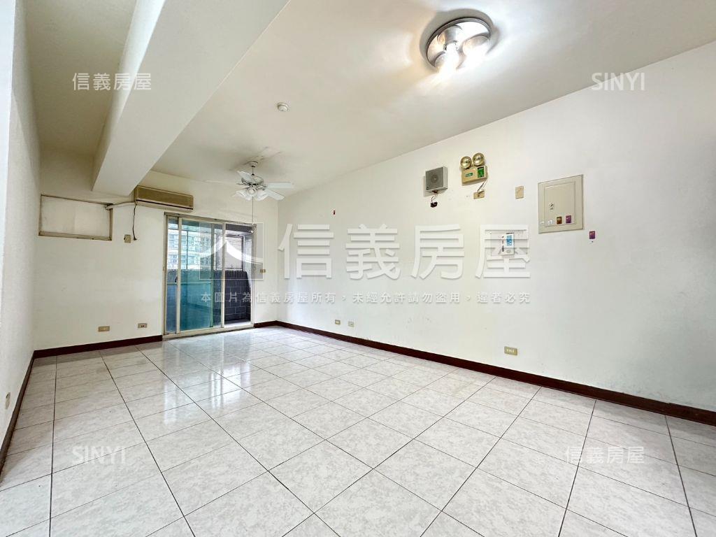 敬請把握金棧三房雙車位房屋室內格局與周邊環境