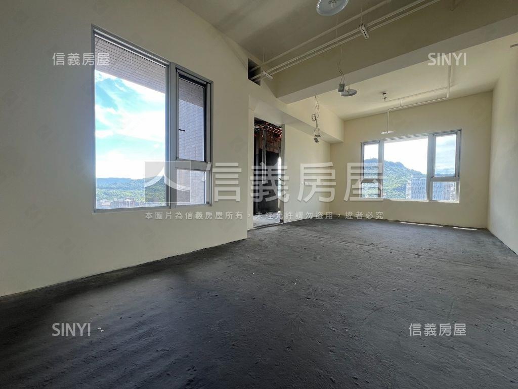 忠孝詠吉朝南高樓附雙車位房屋室內格局與周邊環境