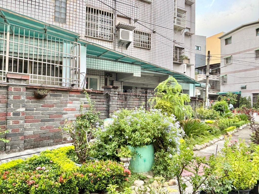 夯溫馨大兩房平車衛浴開窗房屋室內格局與周邊環境
