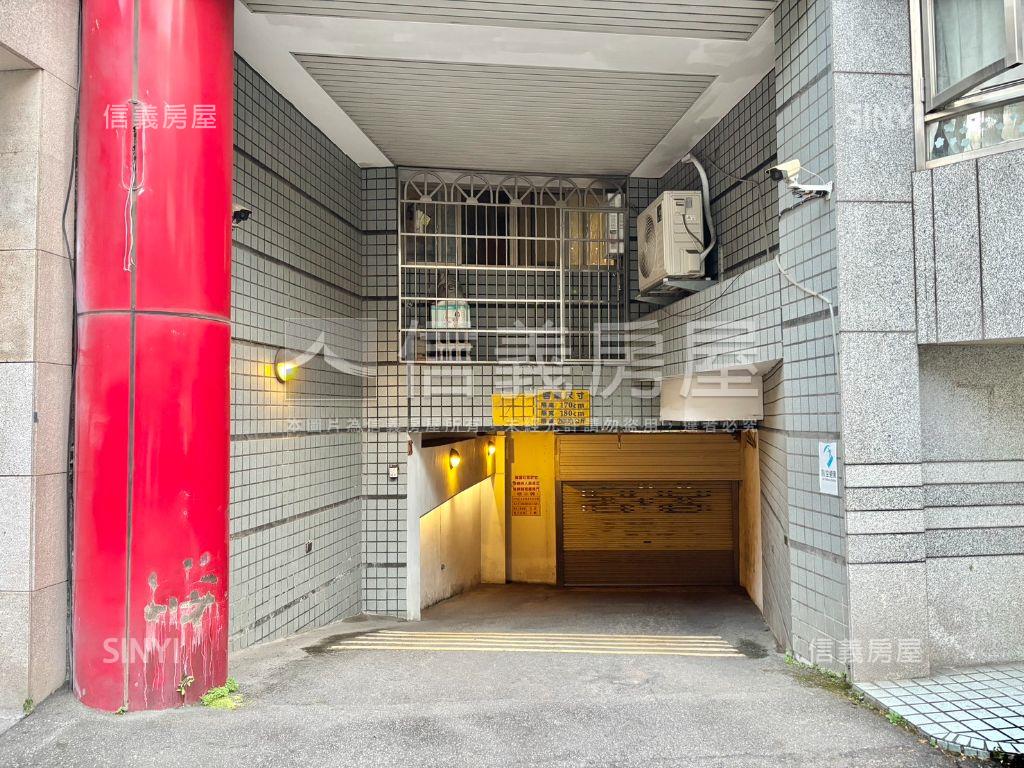 科博館樓中樓☆衛浴開窗房屋室內格局與周邊環境