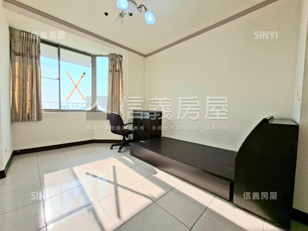 千坪綠意｜成大三房平車房屋室內格局與周邊環境