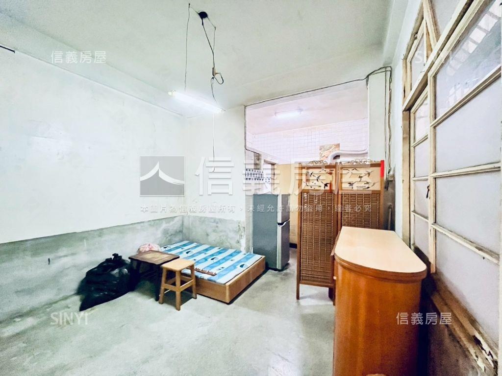 專＂安在光景巷裡有家房屋室內格局與周邊環境