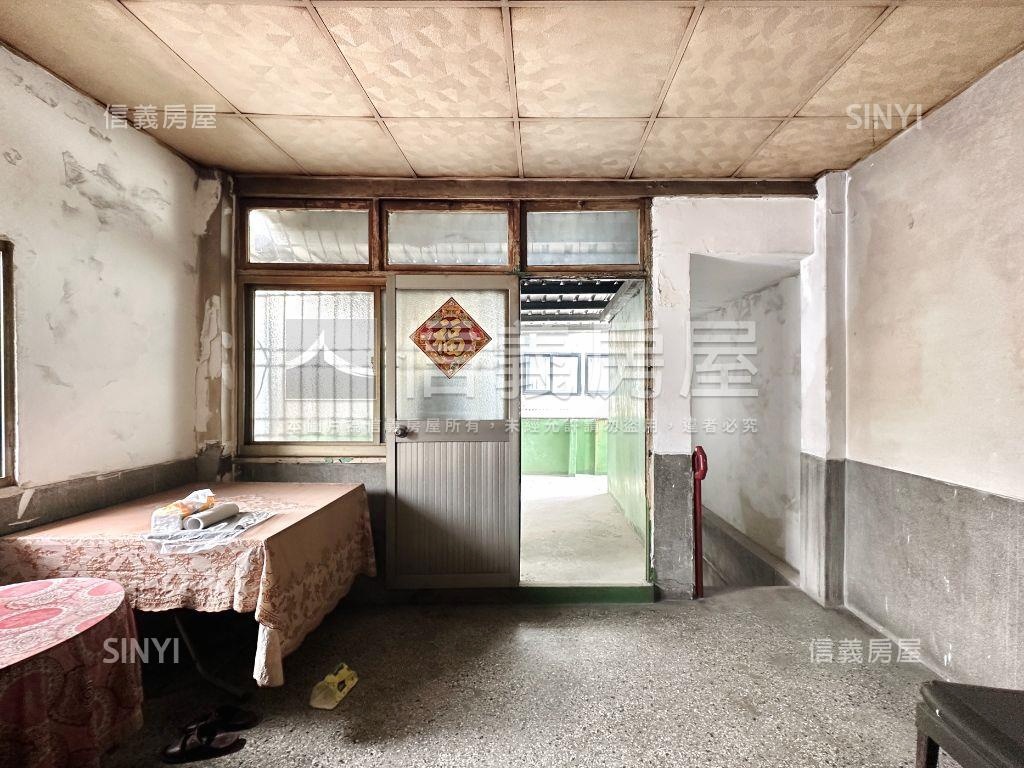 專＂安在光景巷裡有家房屋室內格局與周邊環境