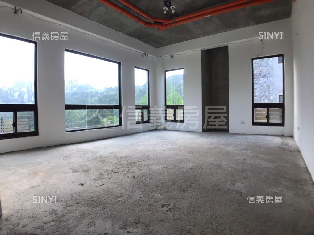 台北華城別墅２７房屋室內格局與周邊環境
