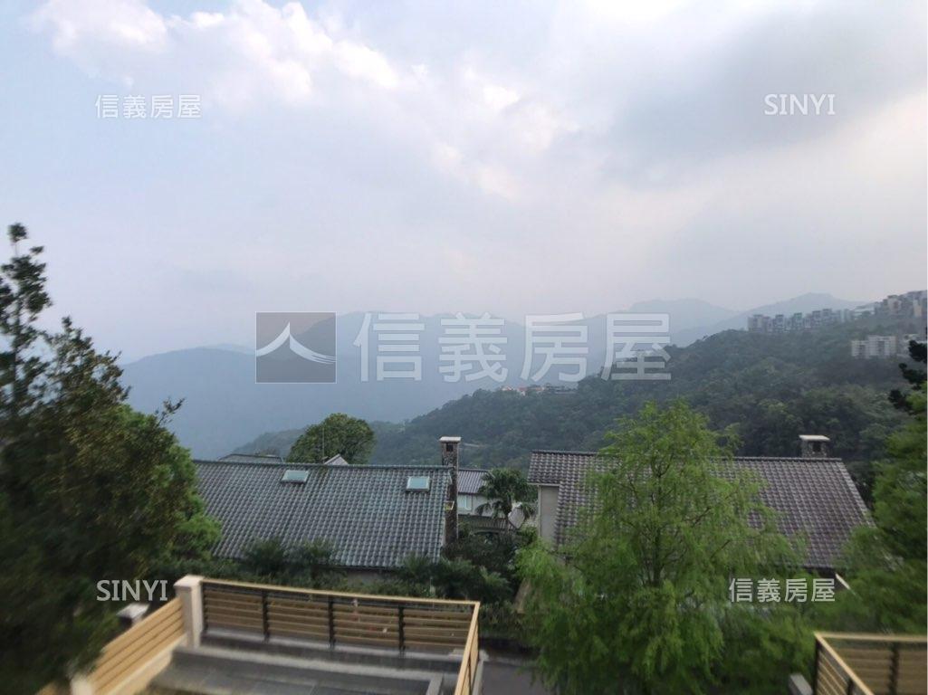 台北華城別墅２７房屋室內格局與周邊環境