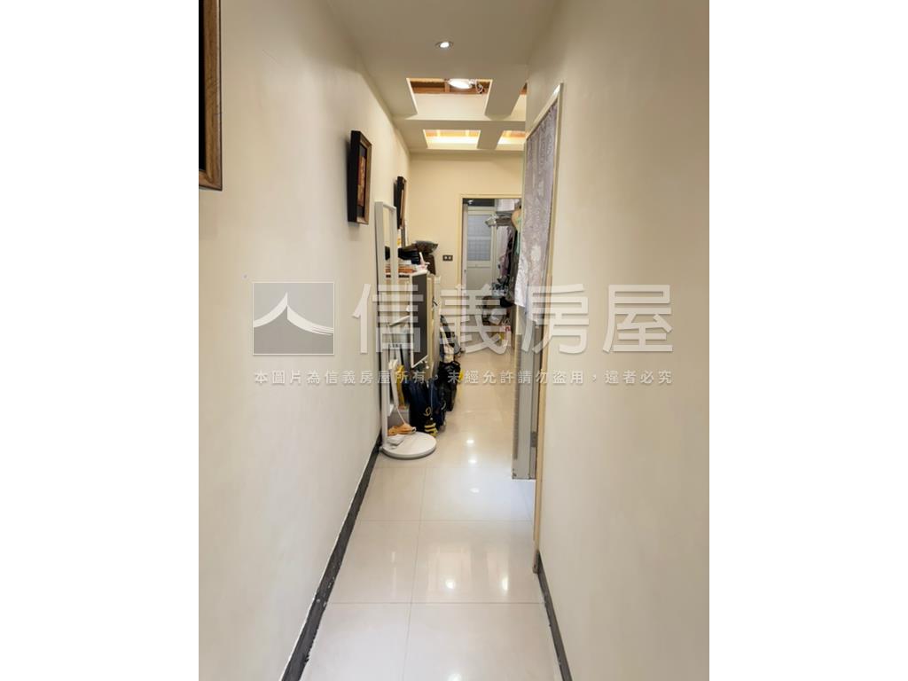 信義區靜巷美裝一樓房屋室內格局與周邊環境