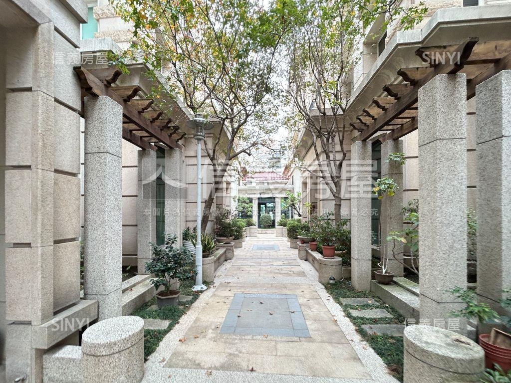大富大貴｜精銳社區型別墅房屋室內格局與周邊環境