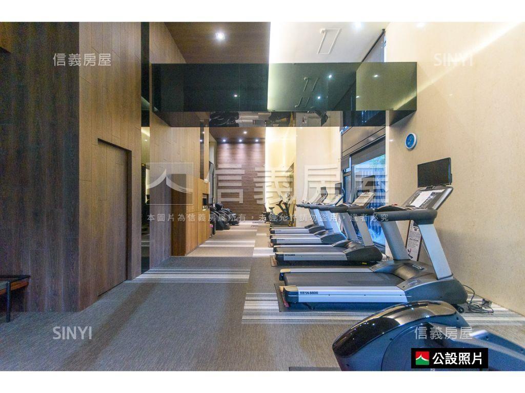 近巨蛋核心城三房車位房屋室內格局與周邊環境