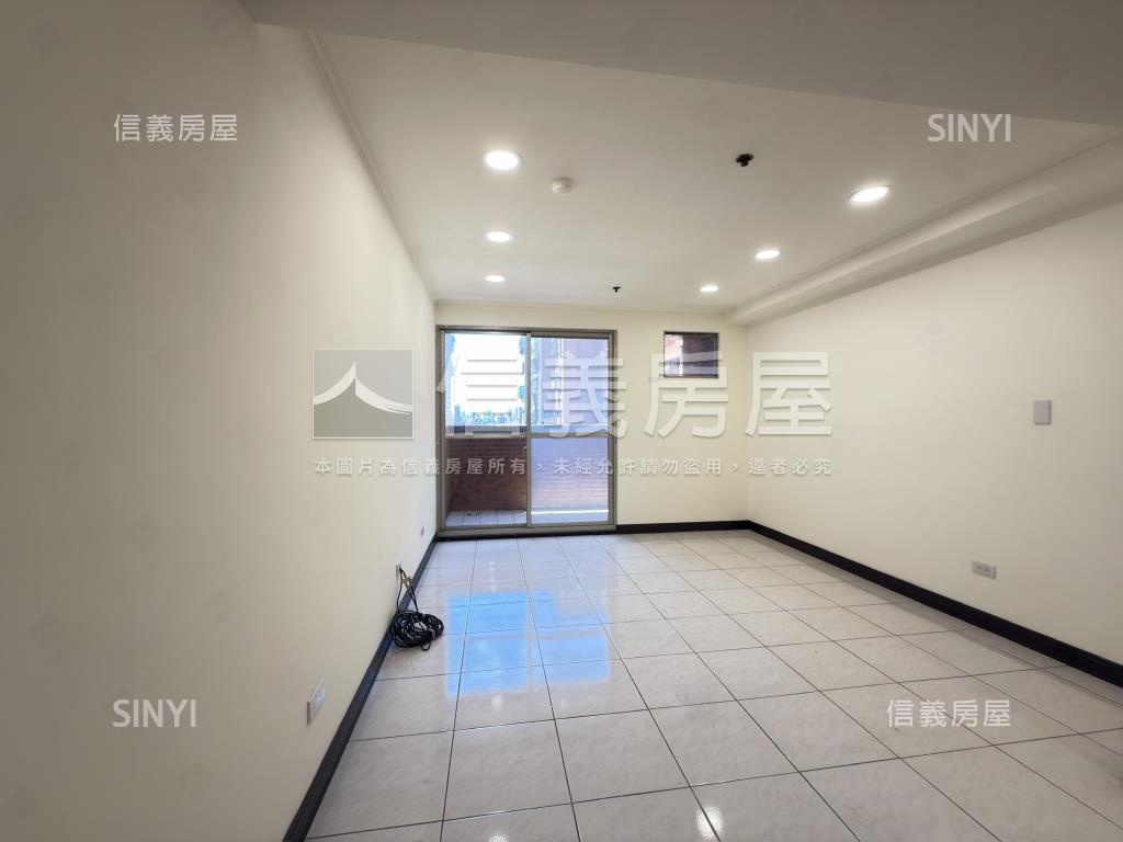 台北東京高樓三房房屋室內格局與周邊環境