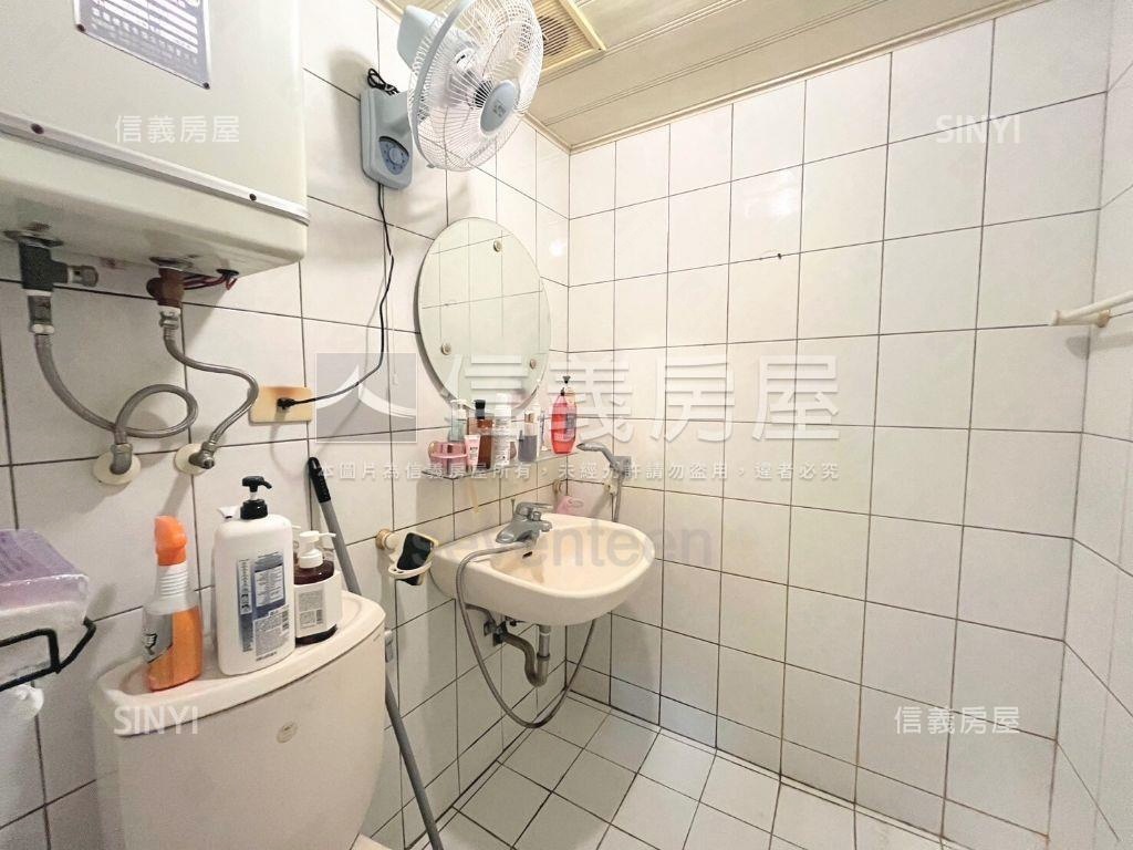 高樓層視野戶邊間採光套房房屋室內格局與周邊環境
