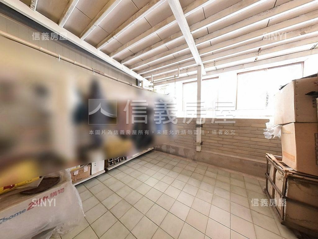 稀有小坪數綠大地房屋室內格局與周邊環境