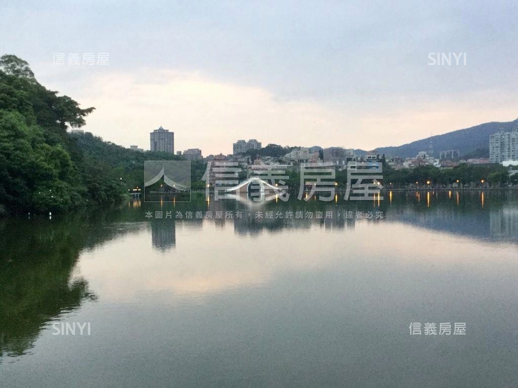 稀有小坪數綠大地房屋室內格局與周邊環境