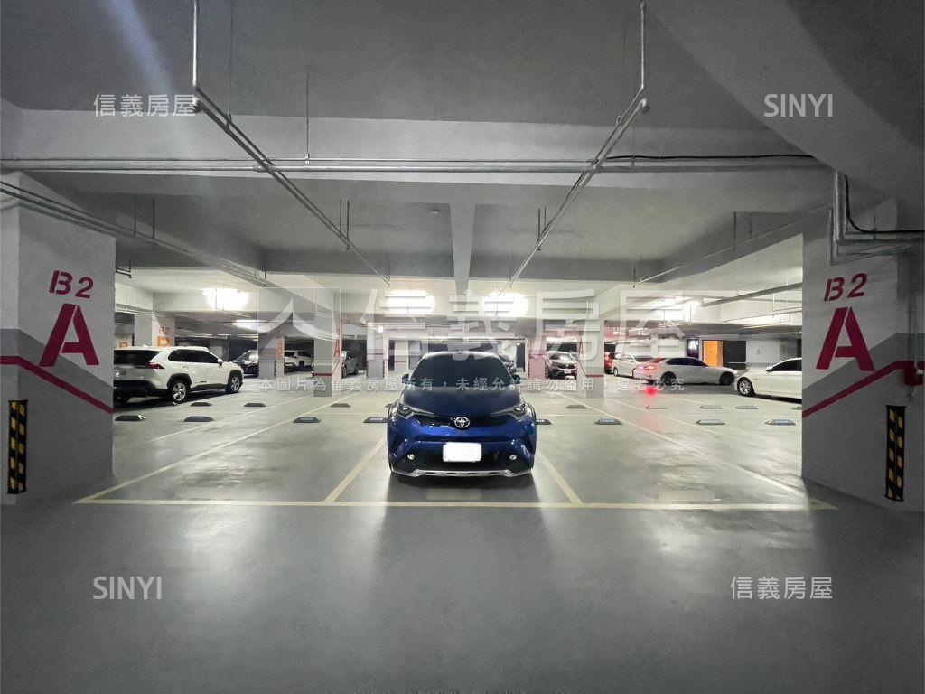 總太朝南次頂樓視野美兩房房屋室內格局與周邊環境