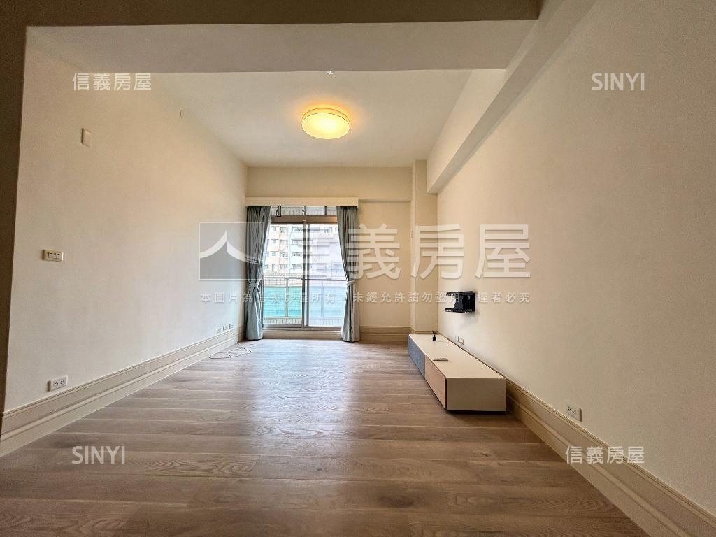 慈安首璽高樓誠意出售房屋室內格局與周邊環境