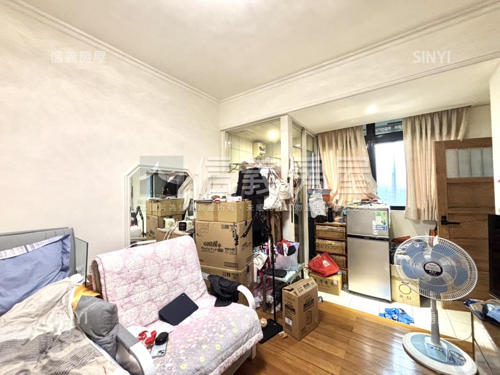 稀有民權路景觀３房房屋室內格局與周邊環境