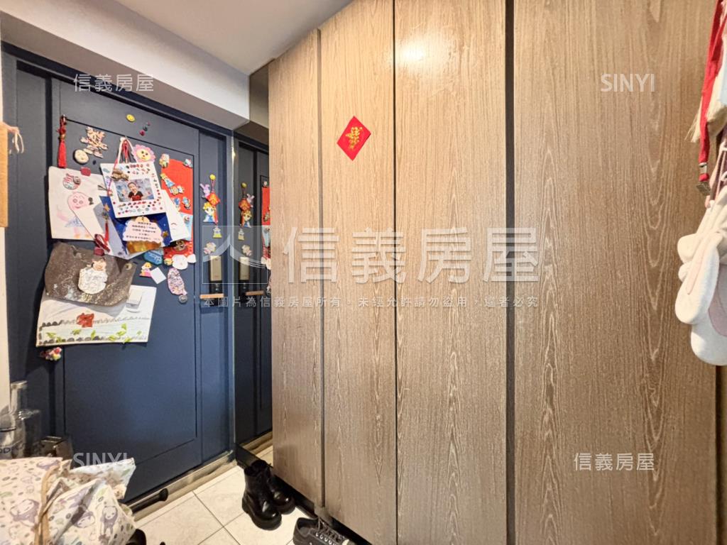 稀有民權路景觀３房房屋室內格局與周邊環境