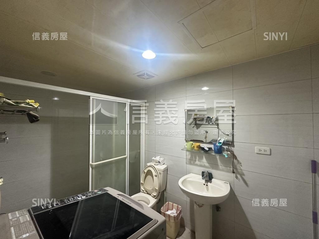 近未來Ｇ０２捷運站金店面房屋室內格局與周邊環境