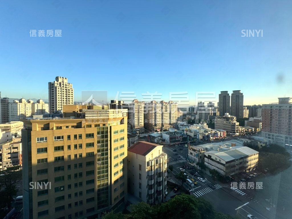 近中山醫三房附車位房屋室內格局與周邊環境