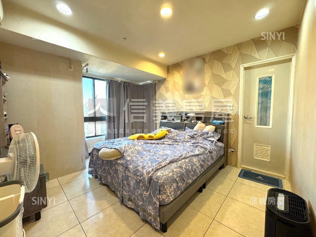 近中山醫三房附車位房屋室內格局與周邊環境