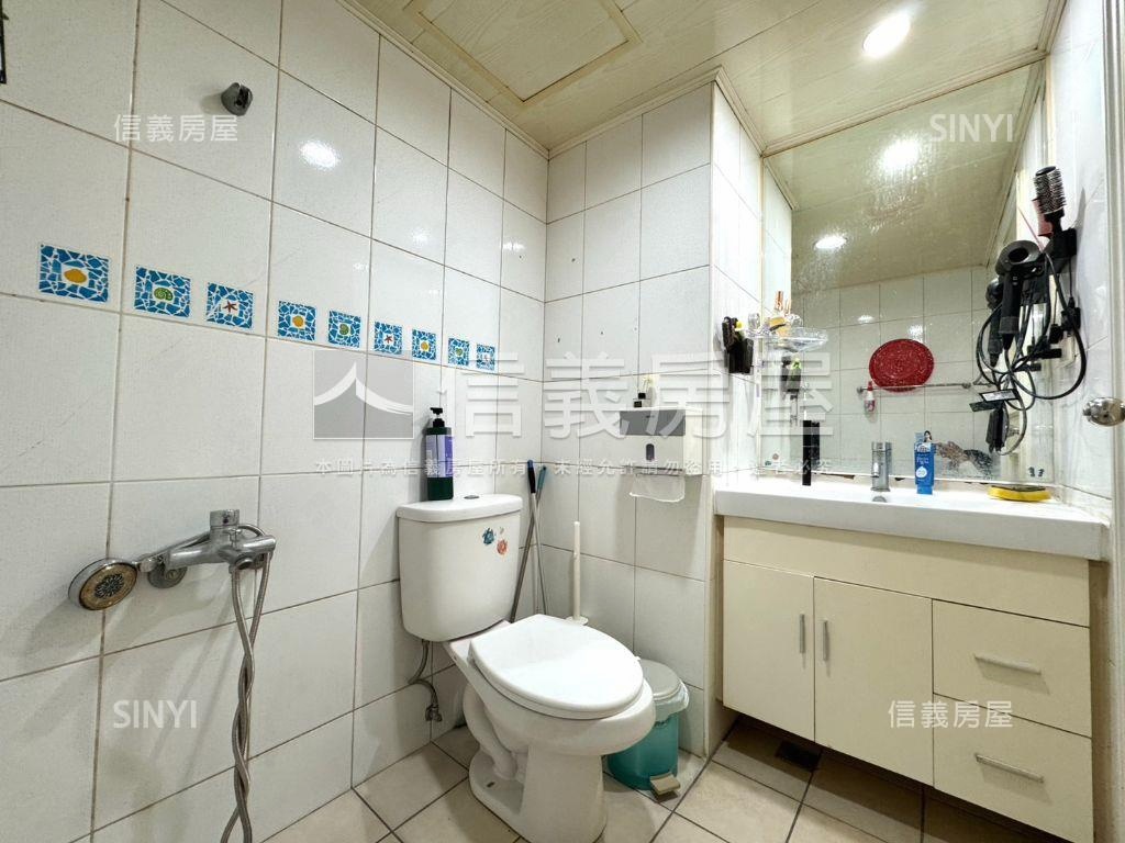 近中山醫三房附車位房屋室內格局與周邊環境