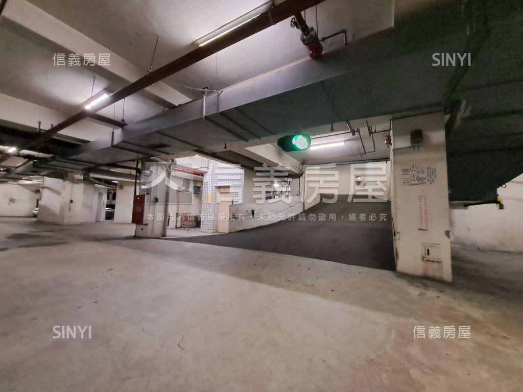 北屯昌平路商辦房屋室內格局與周邊環境