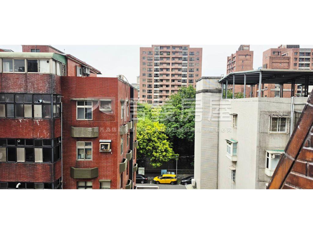 一層一戶景興景豐公園美宅房屋室內格局與周邊環境