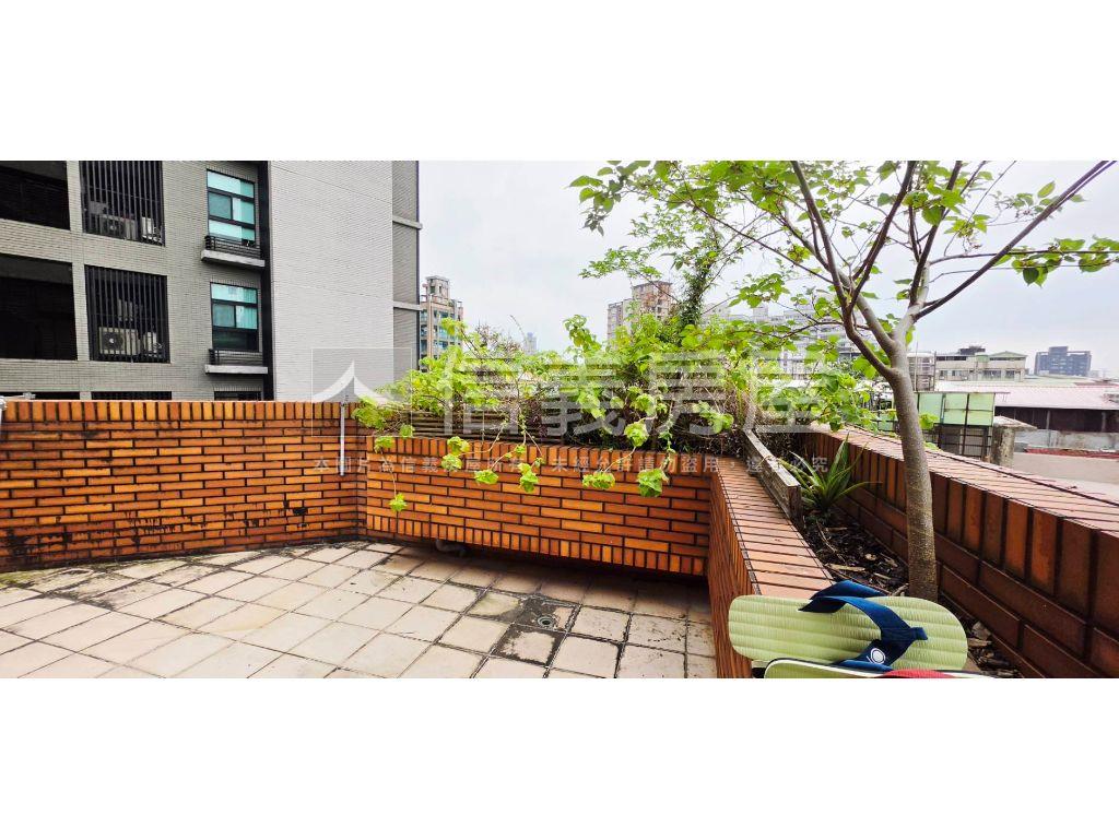 屋齡２４年近景豐公園公寓房屋室內格局與周邊環境