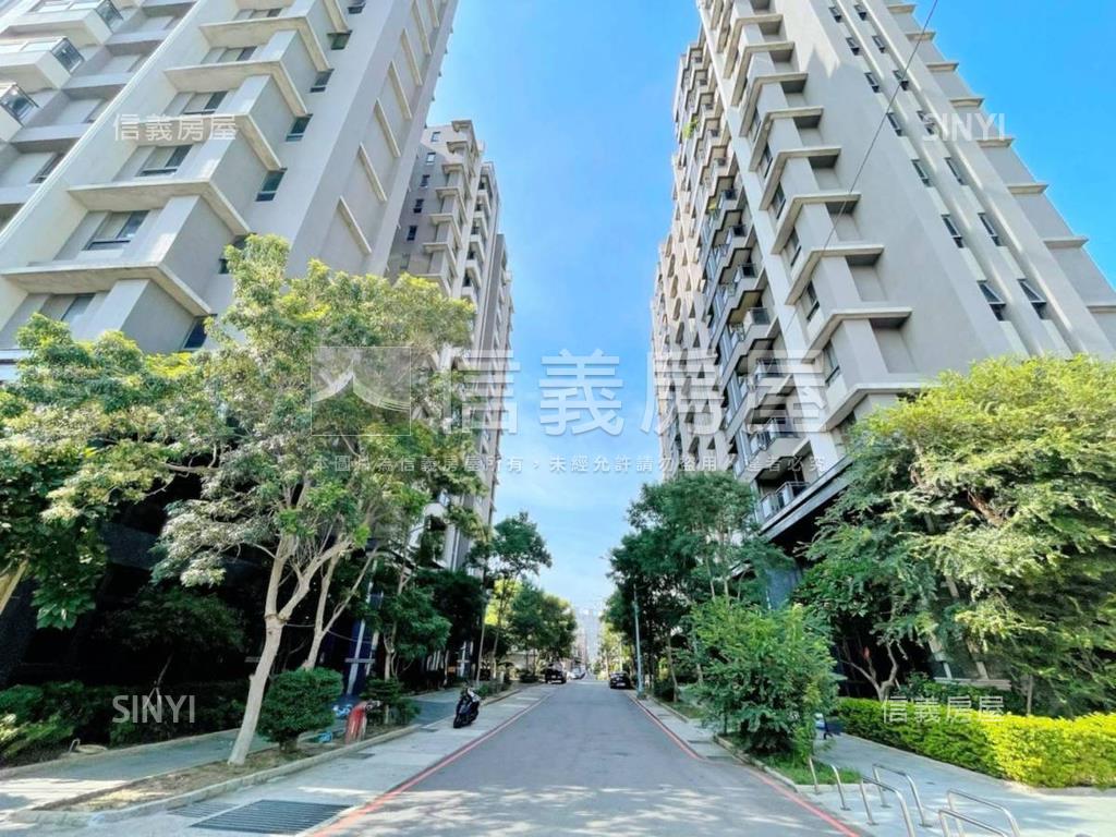 澄品硯兩房車位稀有釋出房屋室內格局與周邊環境