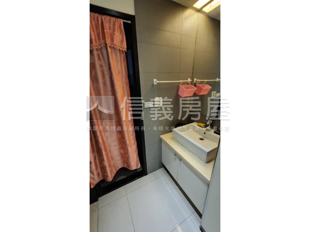 澄品硯兩房車位稀有釋出房屋室內格局與周邊環境